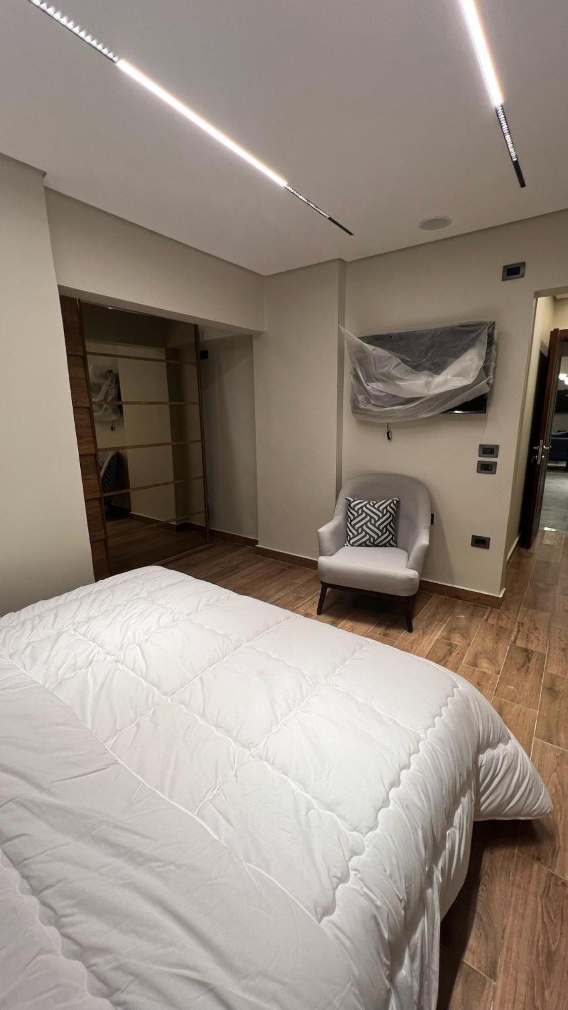 Luxury Apartment El Mohandessen Cairo Exterior photo